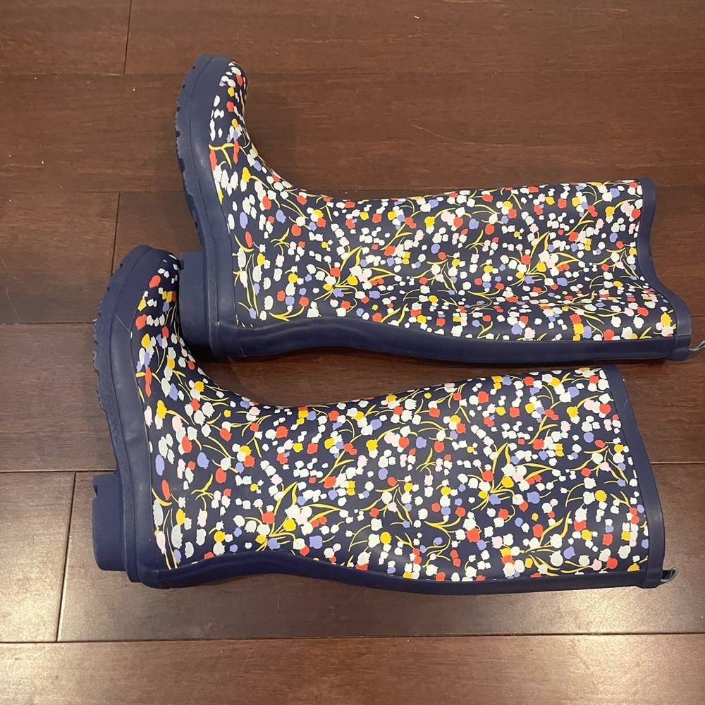 nwot/nwob anthropologie navy floral Women's Rain Boots 7 - Picture 5 of 16